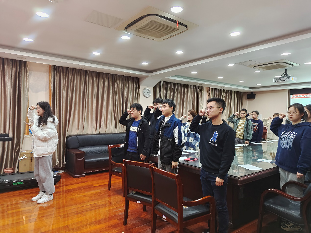 1637335852292917.png 图片8.png