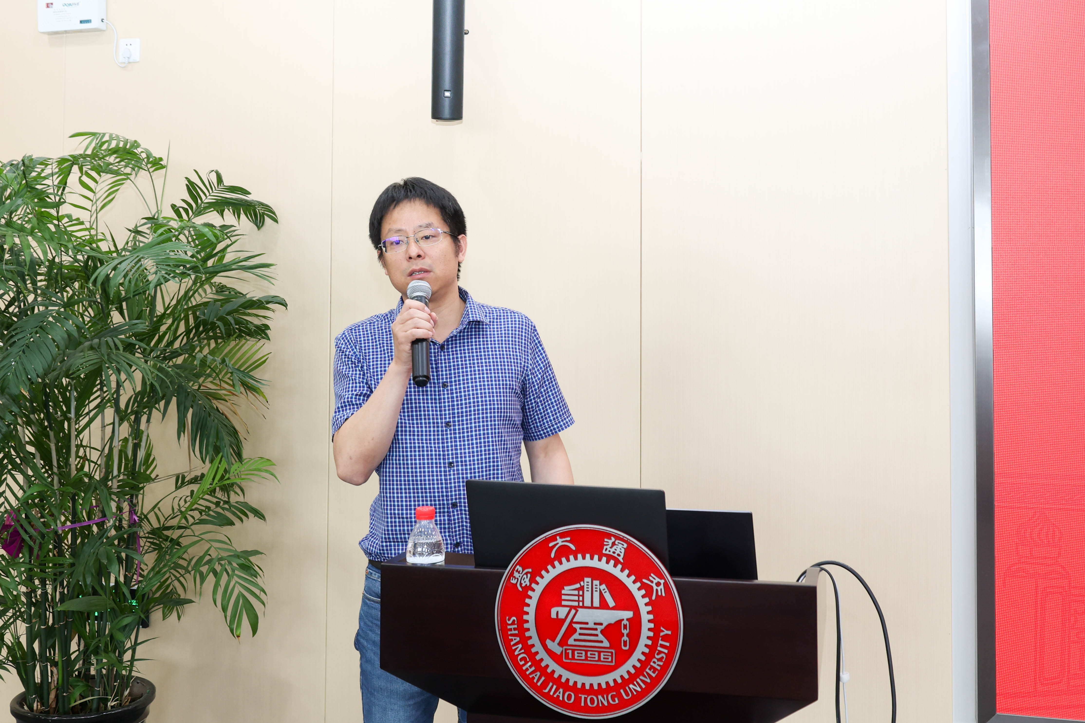 1686875099115325.jpg 211A8172.jpg