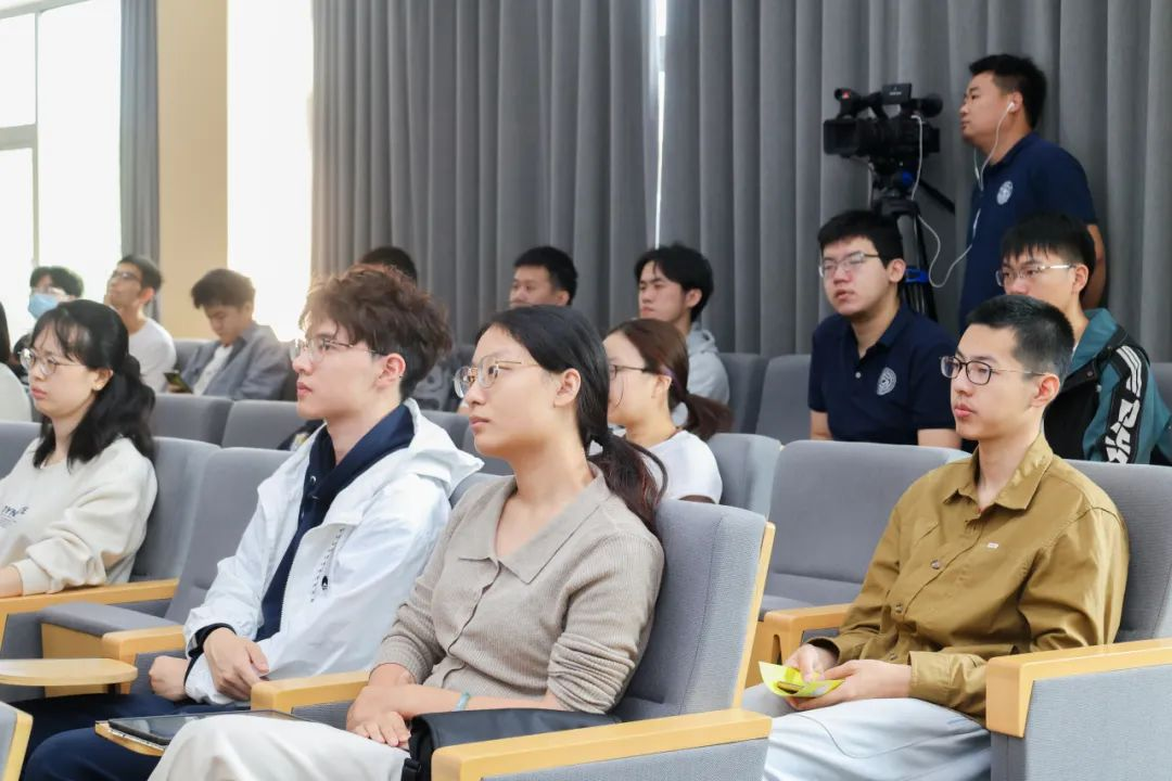 1697682788467841.png 图片 6.png