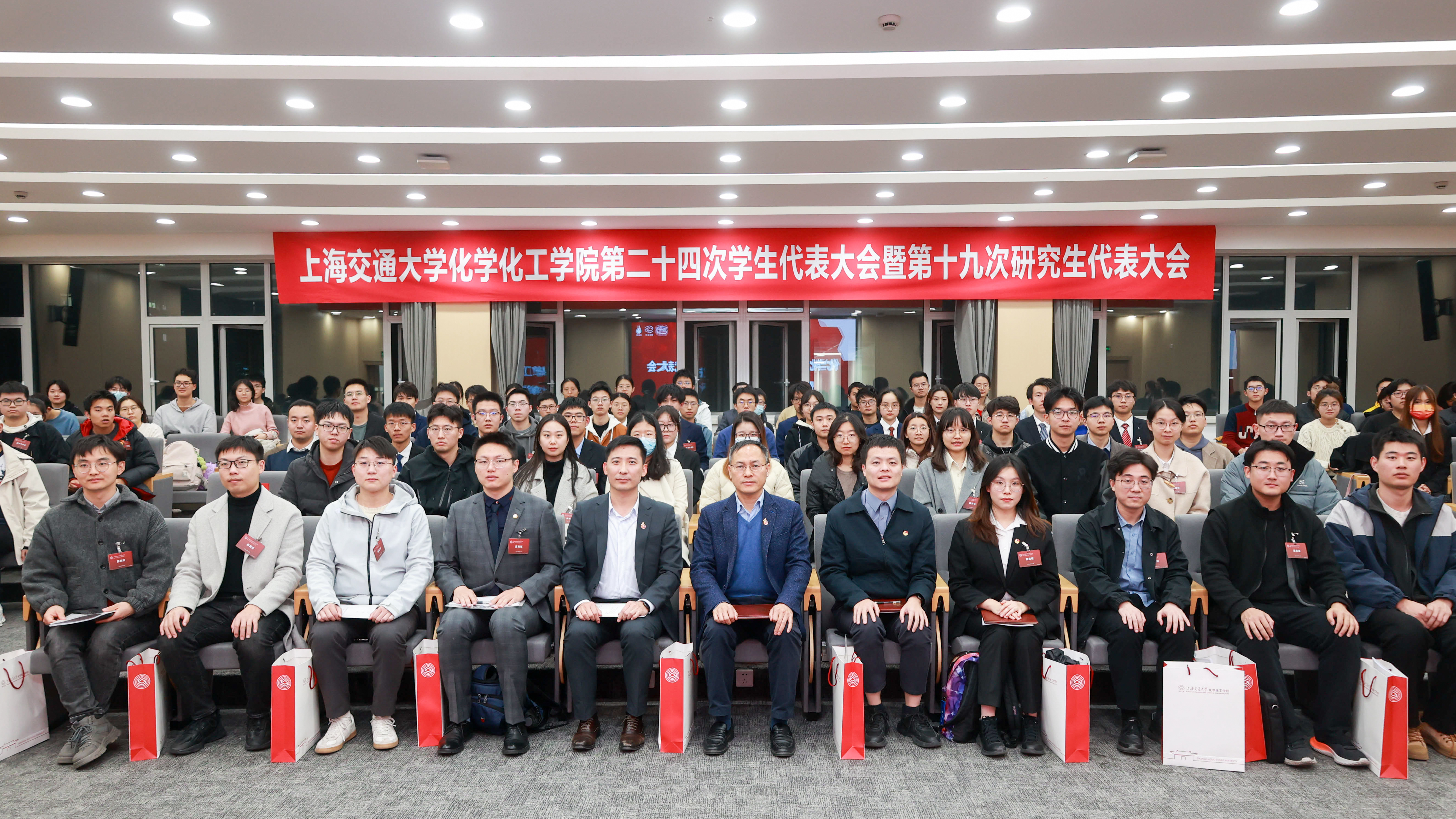 1701998656212749.jpg 大合照.jpg